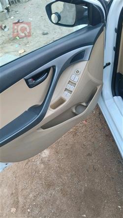 هیۆندای ئەلەنترا